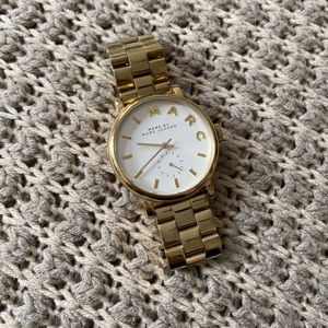 Marc Jacobs gold watch
